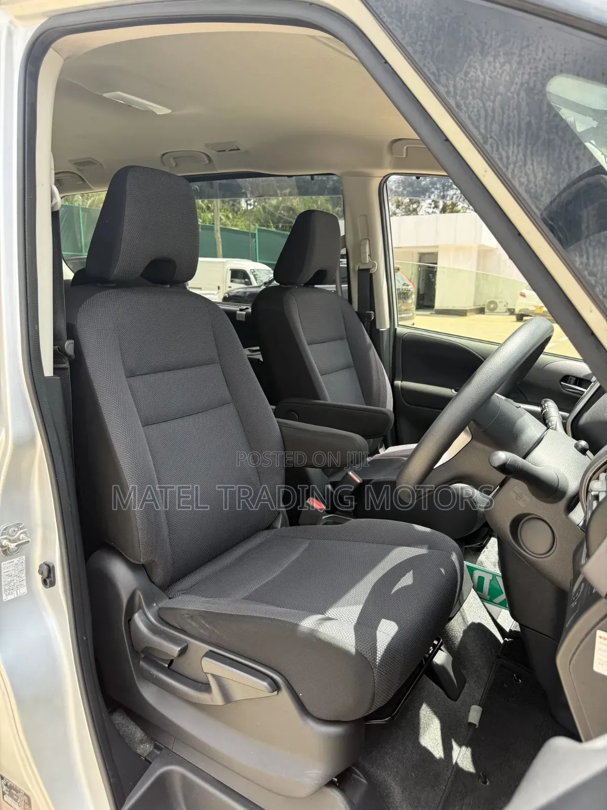Nissan Serena 2019 Gray
