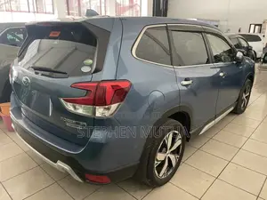 Subaru Forester Limited AWD 2019 Blue