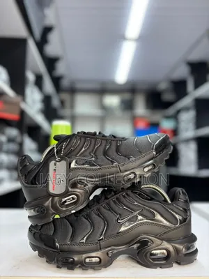 High Quality Nike Air Max Plus Tn - Triple Black