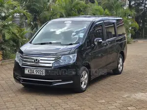 Honda Stepwgn 2013 Black