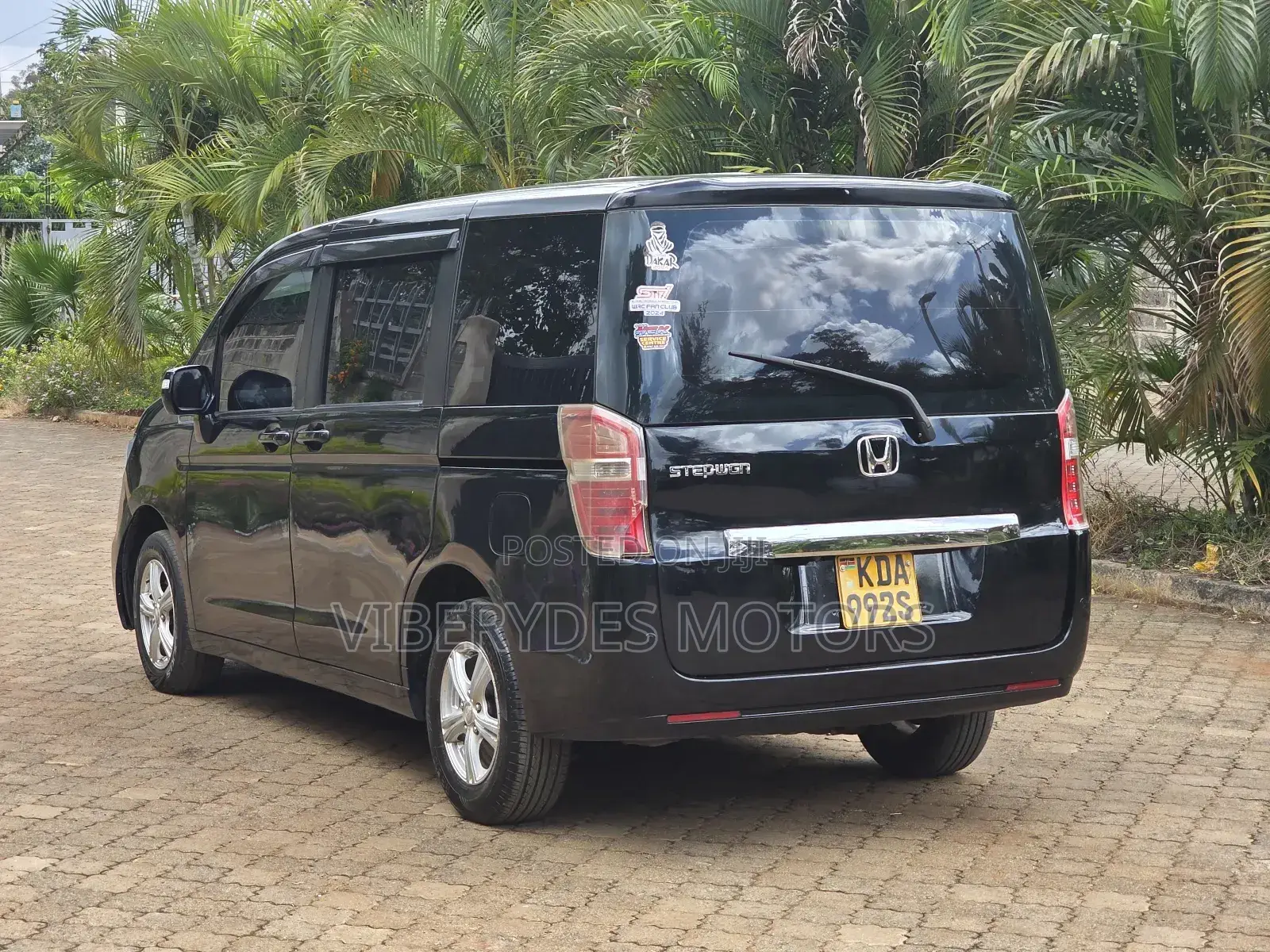 Honda Stepwgn 2013 Black
