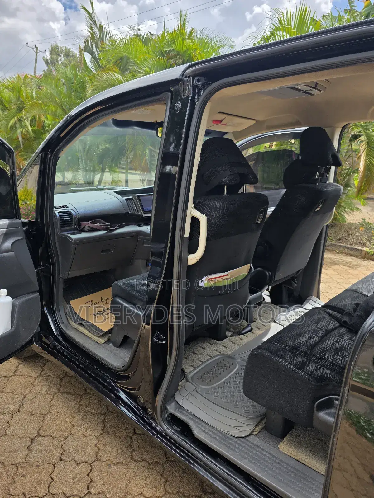 Honda Stepwgn 2013 Black