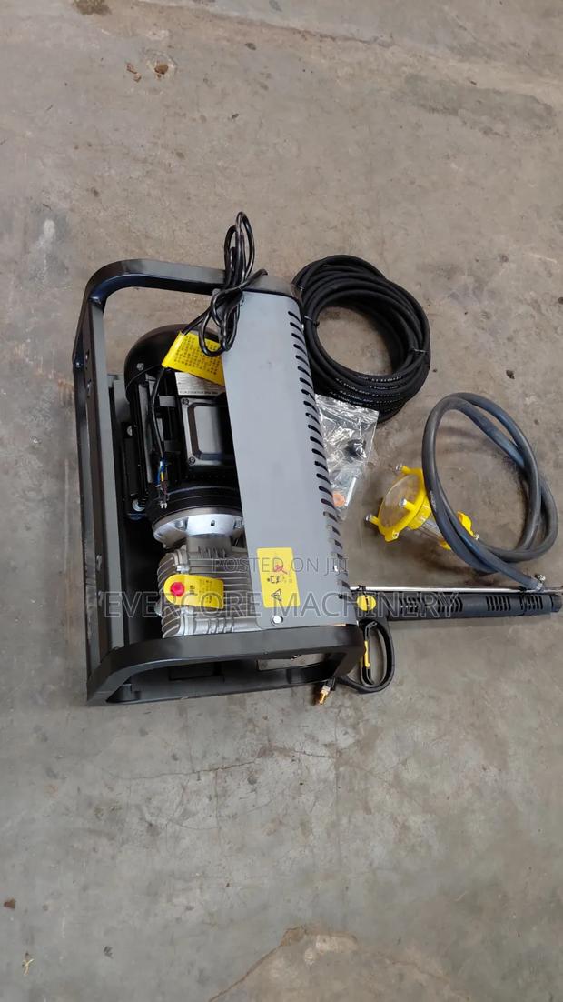 Wall Mounted Italian Highpressure Washer Carwash Machine. - thumbnail 3