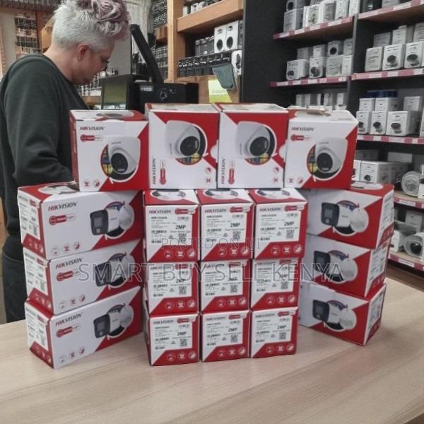 Indoor Use Hikvision 1080p Full Hd 2mp Smart Hybrid Light CCTV Camera
