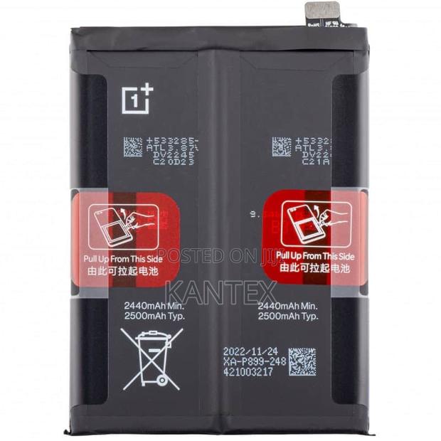 One Plus 10pro Battery Replacement BLP 899 - thumbnail 2