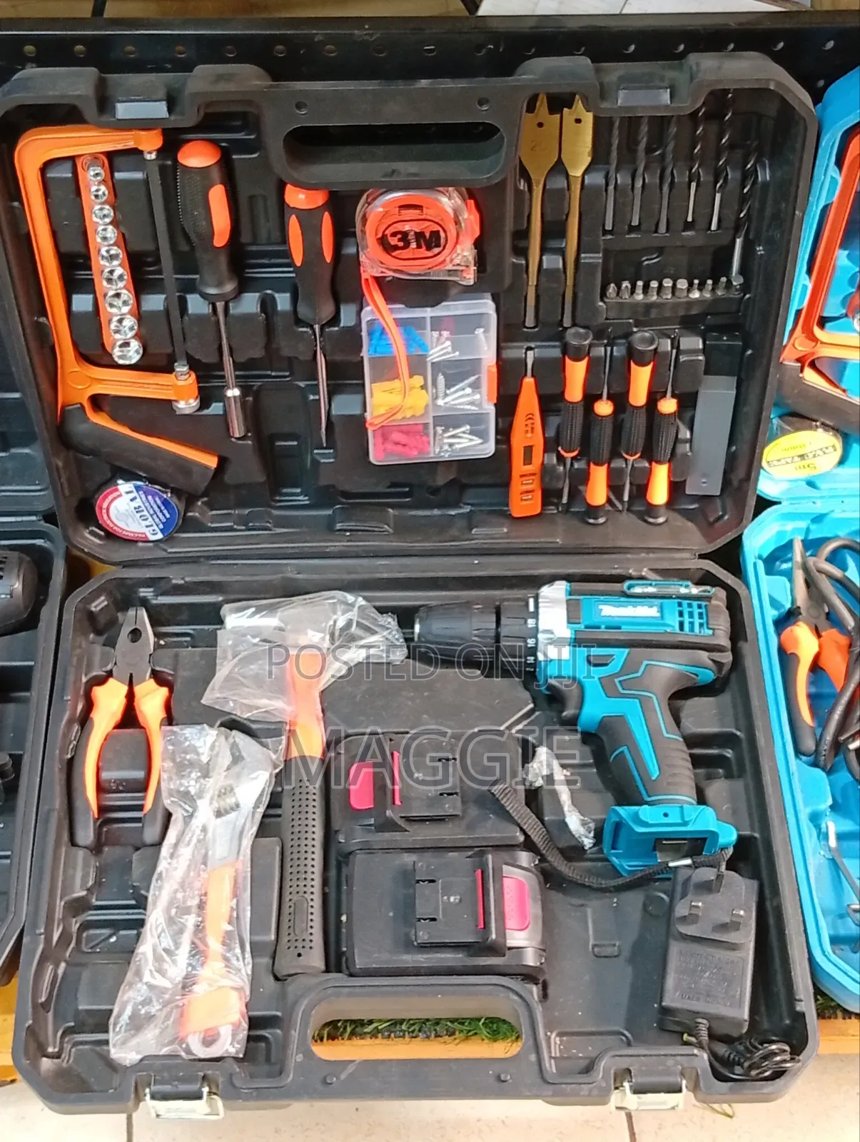 Makita Cordless Drill Set