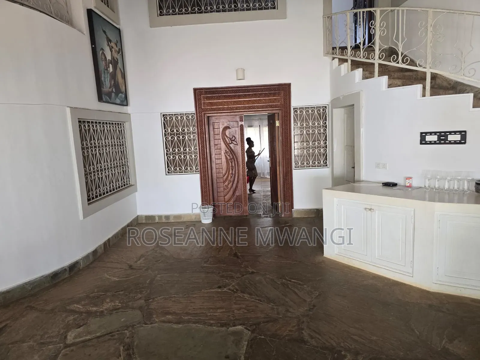 Furnished 5bdrm House in Casuarina, Town Centre for sale