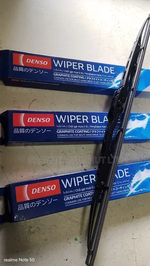 Wiper Blade Size 18 (Denso Brand)
