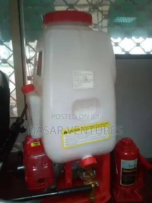 Sprayer Machine