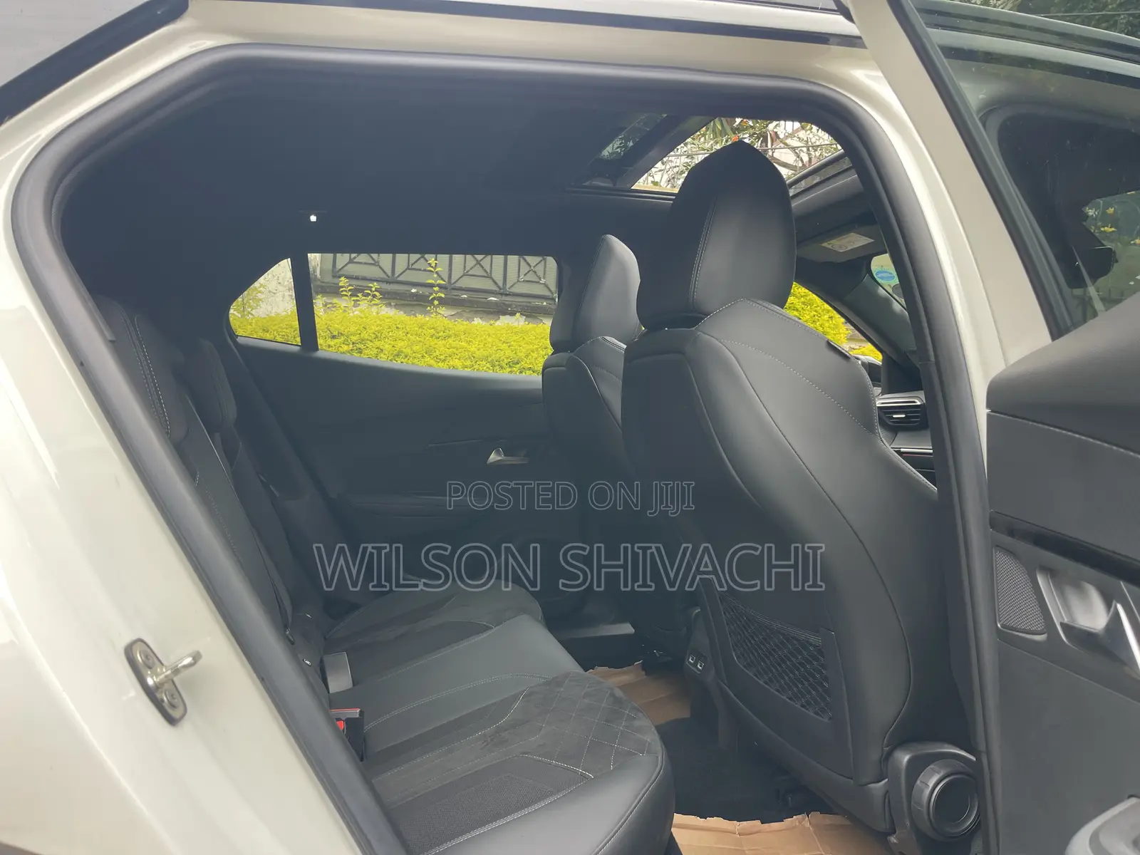 Peugeot 2008 2021 White