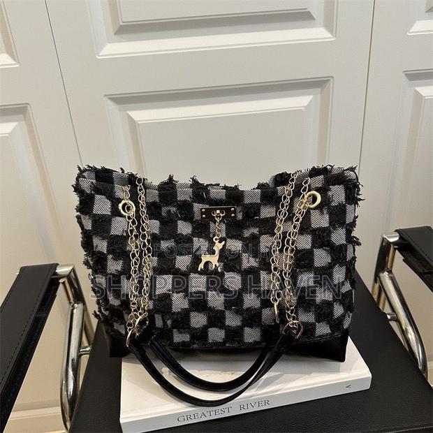 Ladies Tote Bag - thumbnail 4