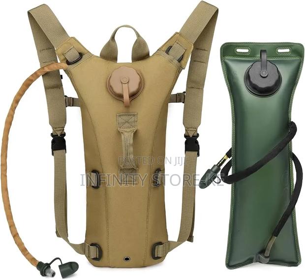 Camping/ Hiking Water Carrier Bag - thumbnail 2