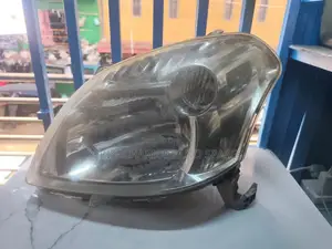 Toyota Raum 2008 Xenon Headlights