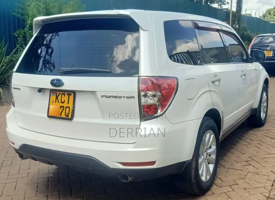 Subaru Forester 2011 White