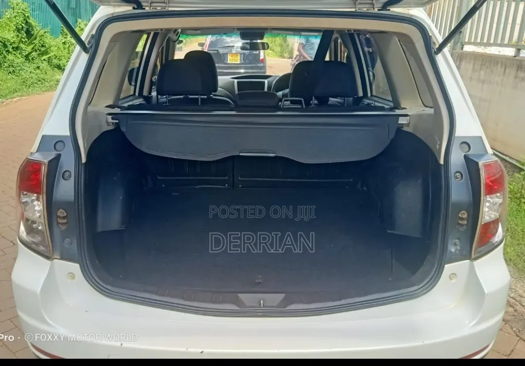 Subaru Forester 2011 White
