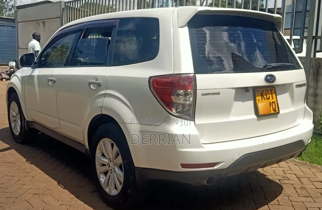 Subaru Forester 2011 White