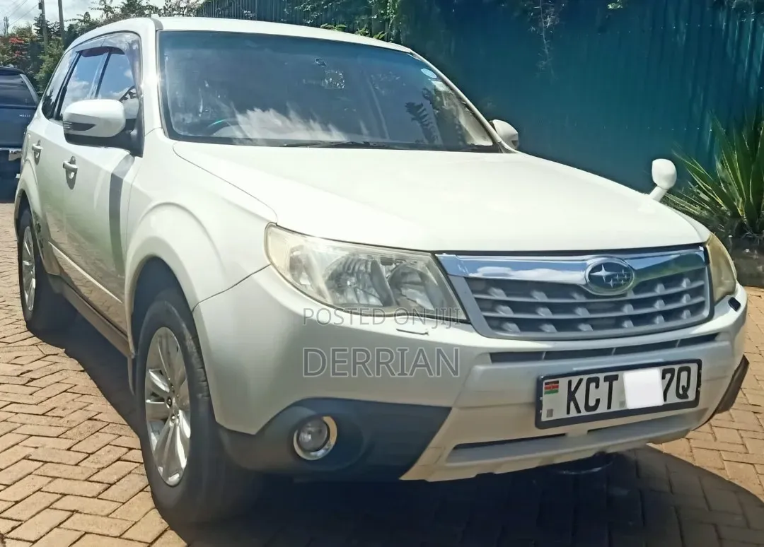 Subaru Forester 2011 White