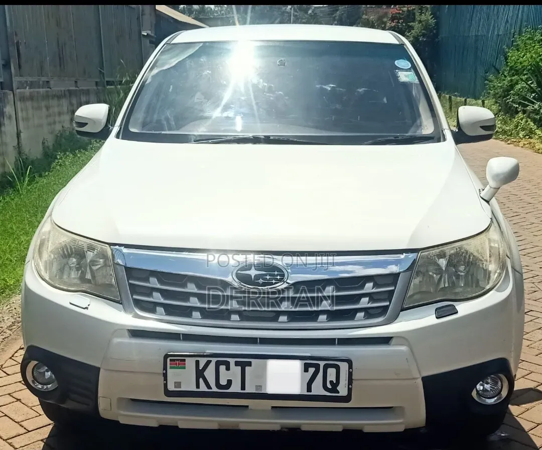 Subaru Forester 2011 White