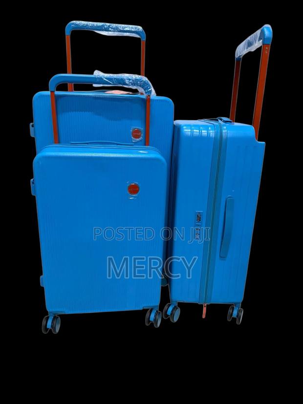 3 in 1 Fibre Suitcase - thumbnail 2