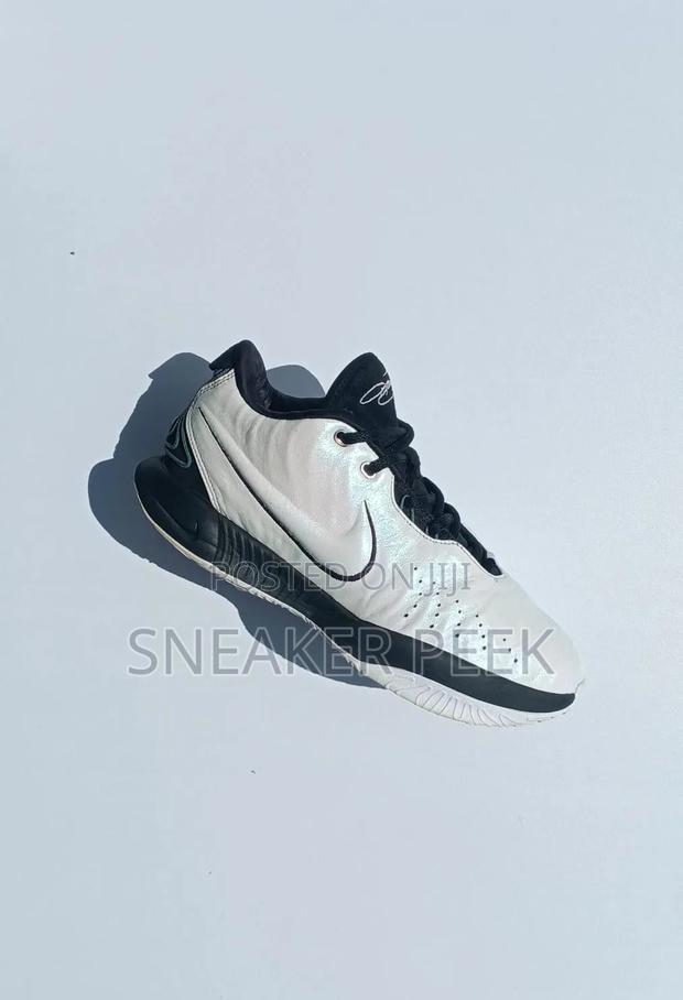 Basketball Shoes
