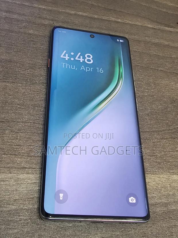 Tecno Camon 40 Pro 5G 256 GB Blue - thumbnail 2