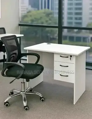 1.2m White With a Black Mesh Office Chair