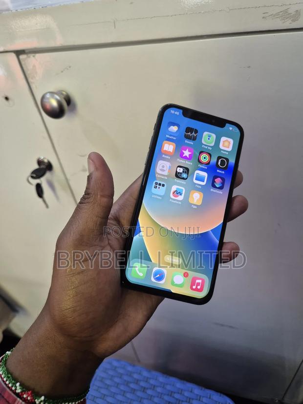 Apple iPhone X 256 GB Black - thumbnail 4