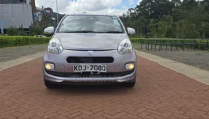 Toyota Passo 2015 Pink