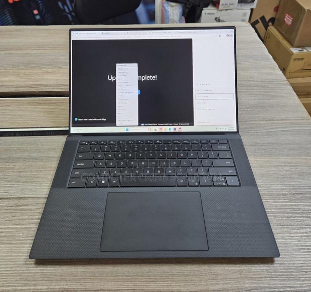 Laptop Dell XPS 15 9510 16GB Intel Core i7 SSD 512GB