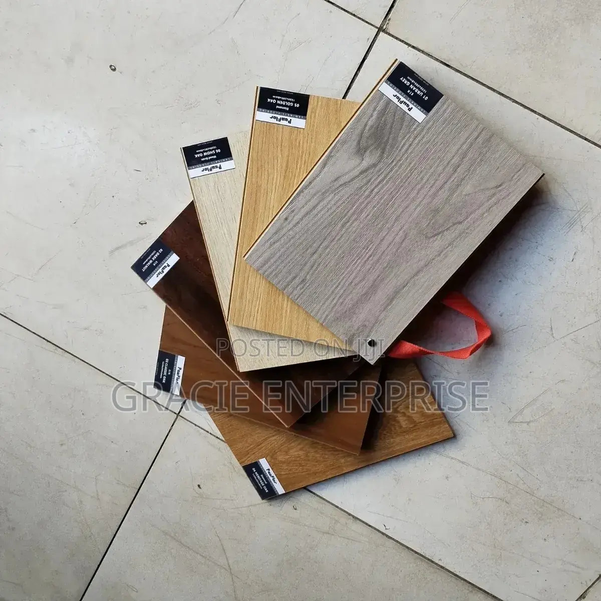 Wooden/ Floor Laminate