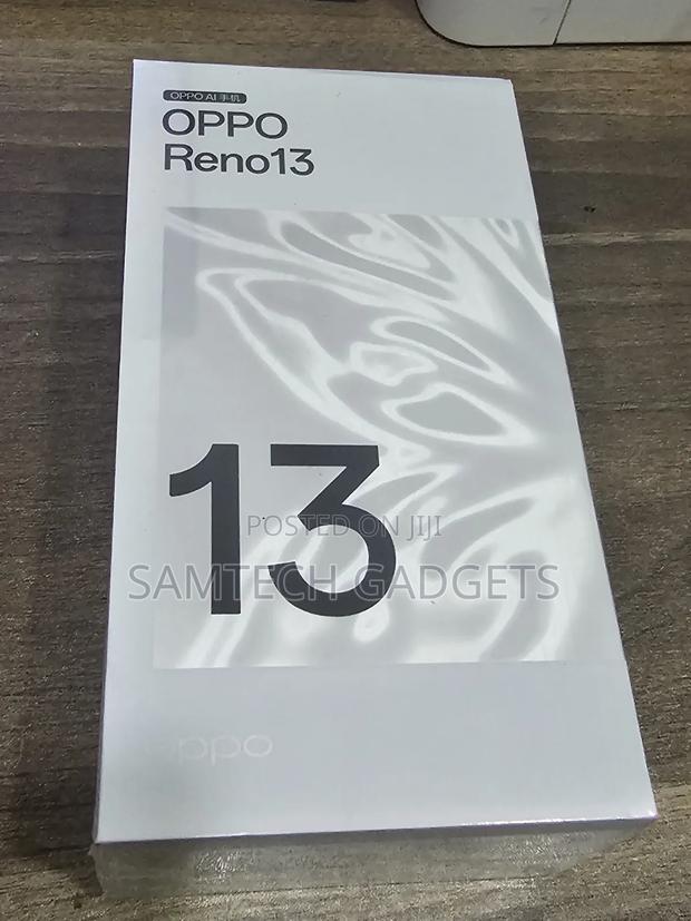 New Oppo Reno13 256 GB Blue
