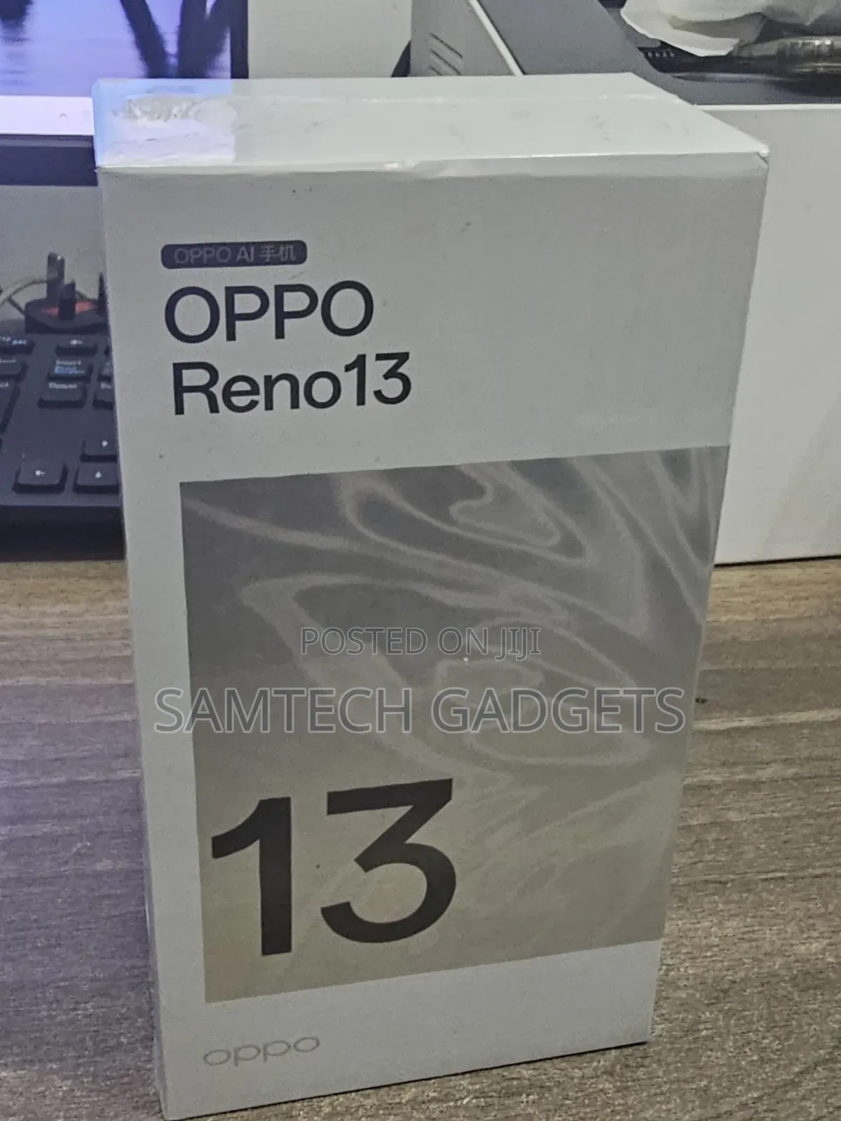 New Oppo Reno13 256 GB Blue