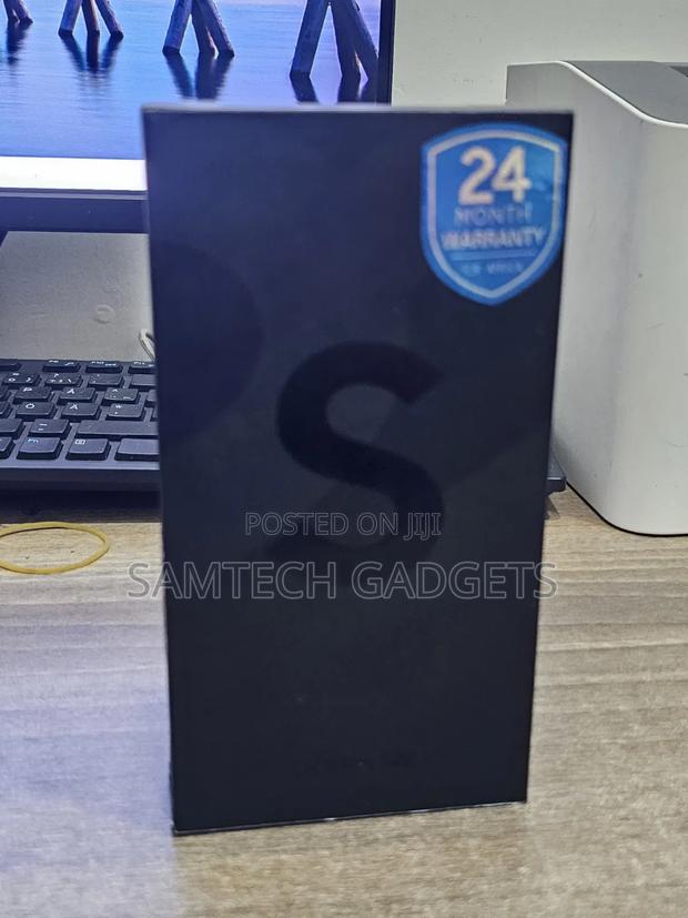 New Samsung Galaxy S22 5G 256 GB White - thumbnail 2