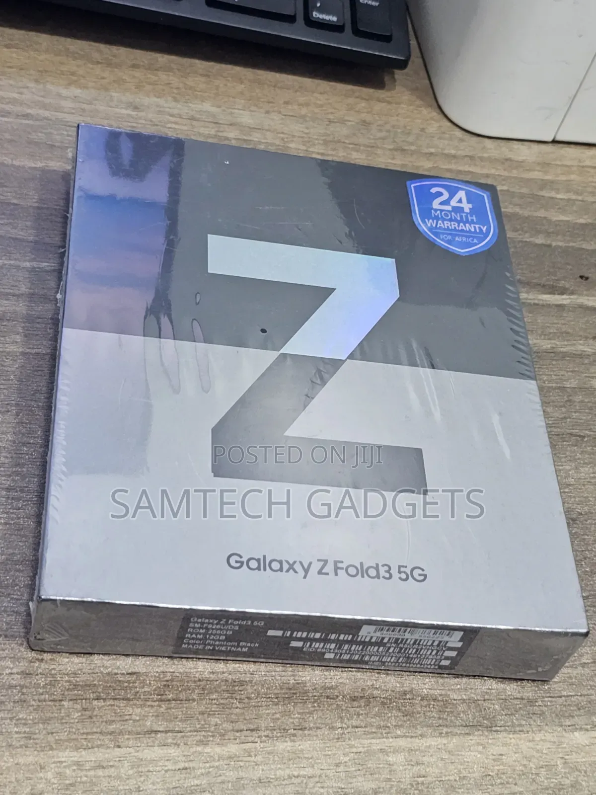New Samsung Galaxy Z Fold3 5G 256 GB Black