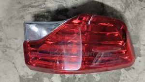 Toyota Avensis 2014 Backlights