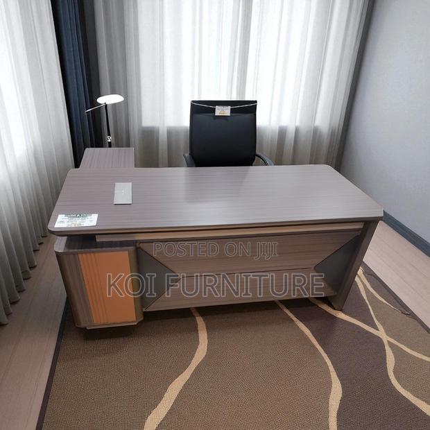 Office Dessk; 1.8 Meters Luxury Executive Office Desk