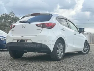 Mazda Demio 2019 White
