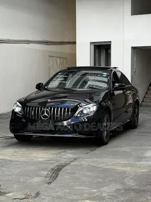 Mercedes-Benz C200 2019 Black