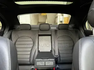 Mercedes-Benz C200 2019 Black