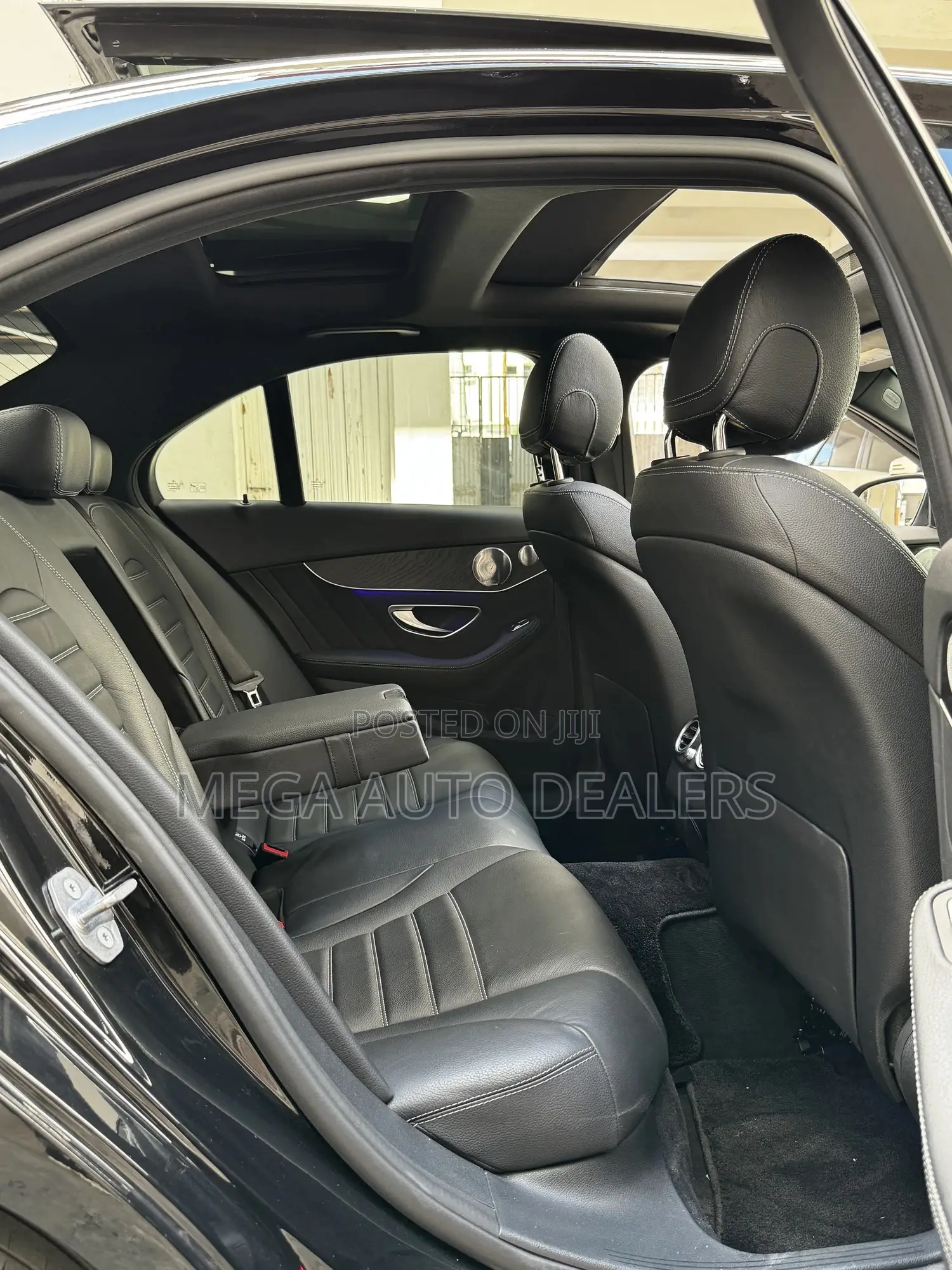 Mercedes-Benz C200 2019 Black