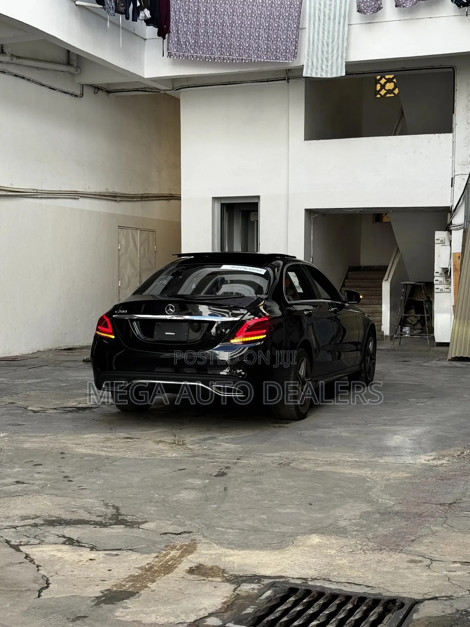 Mercedes-Benz C200 2019 Black