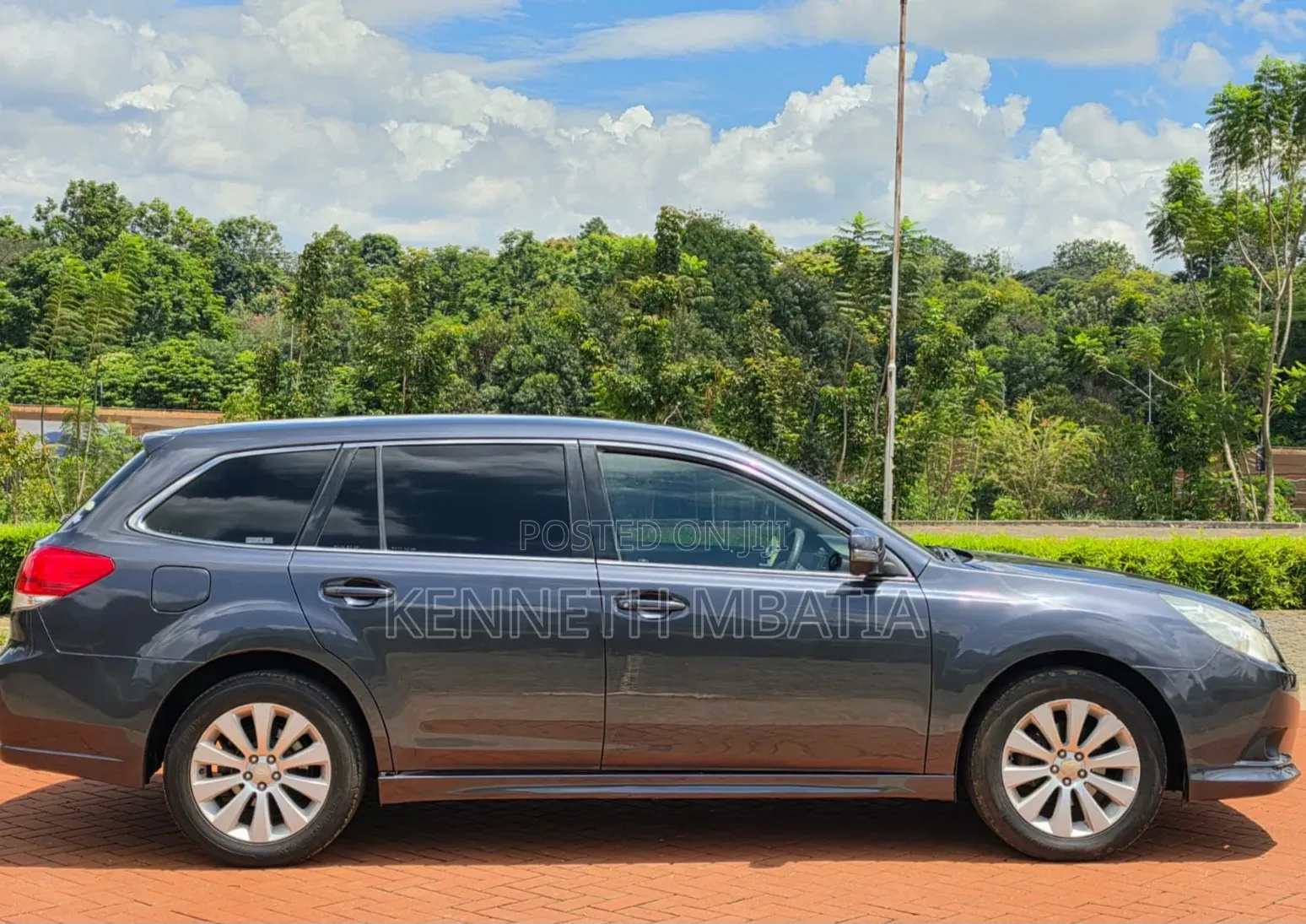 Subaru Legacy 2012 Gray