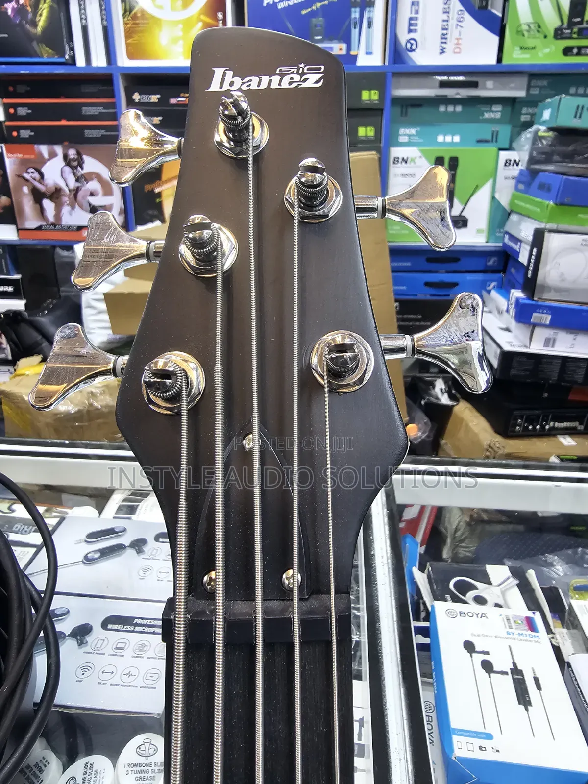 5 String Active Ibanez Bass Guitar