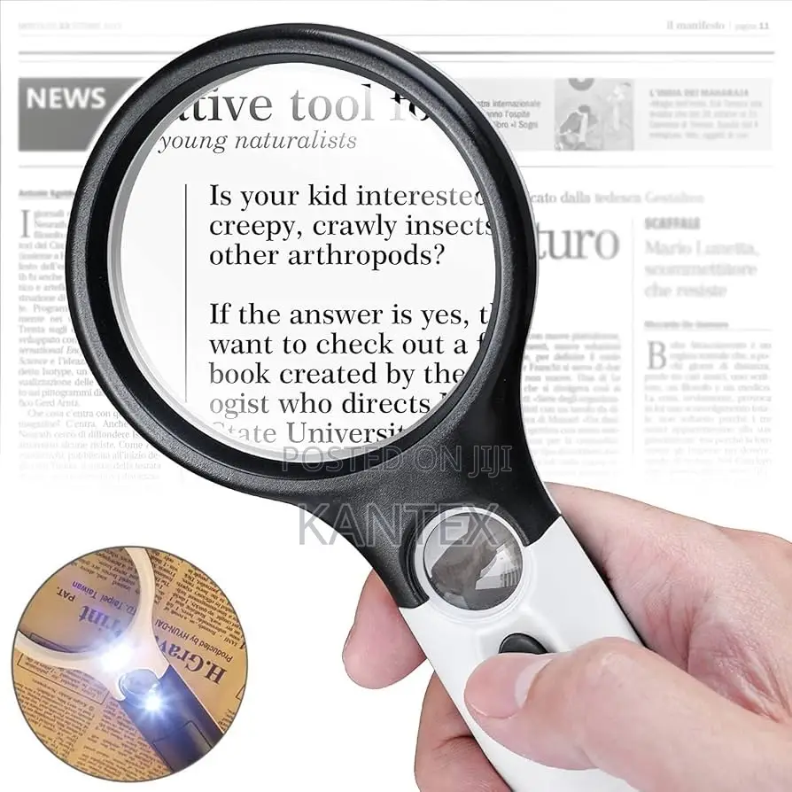 Hand-Held Magnifier With 3led