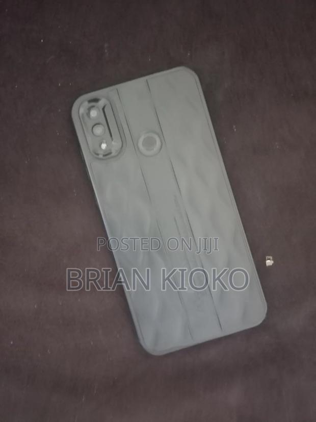 Huawei Y7 Prime 2019 32 GB Black - thumbnail 3