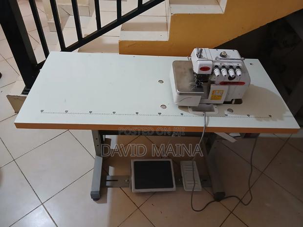 Overlock Machine