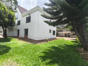 7bdrm Maisonette in Karen, Nairobi for rent