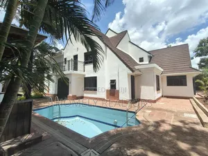 7bdrm Maisonette in Karen, Nairobi for rent