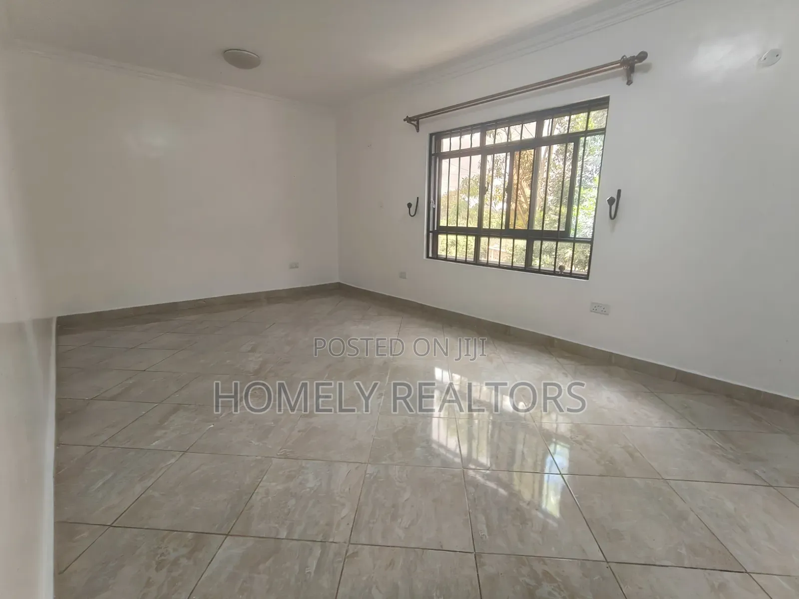 7bdrm Maisonette in Karen, Nairobi for rent
