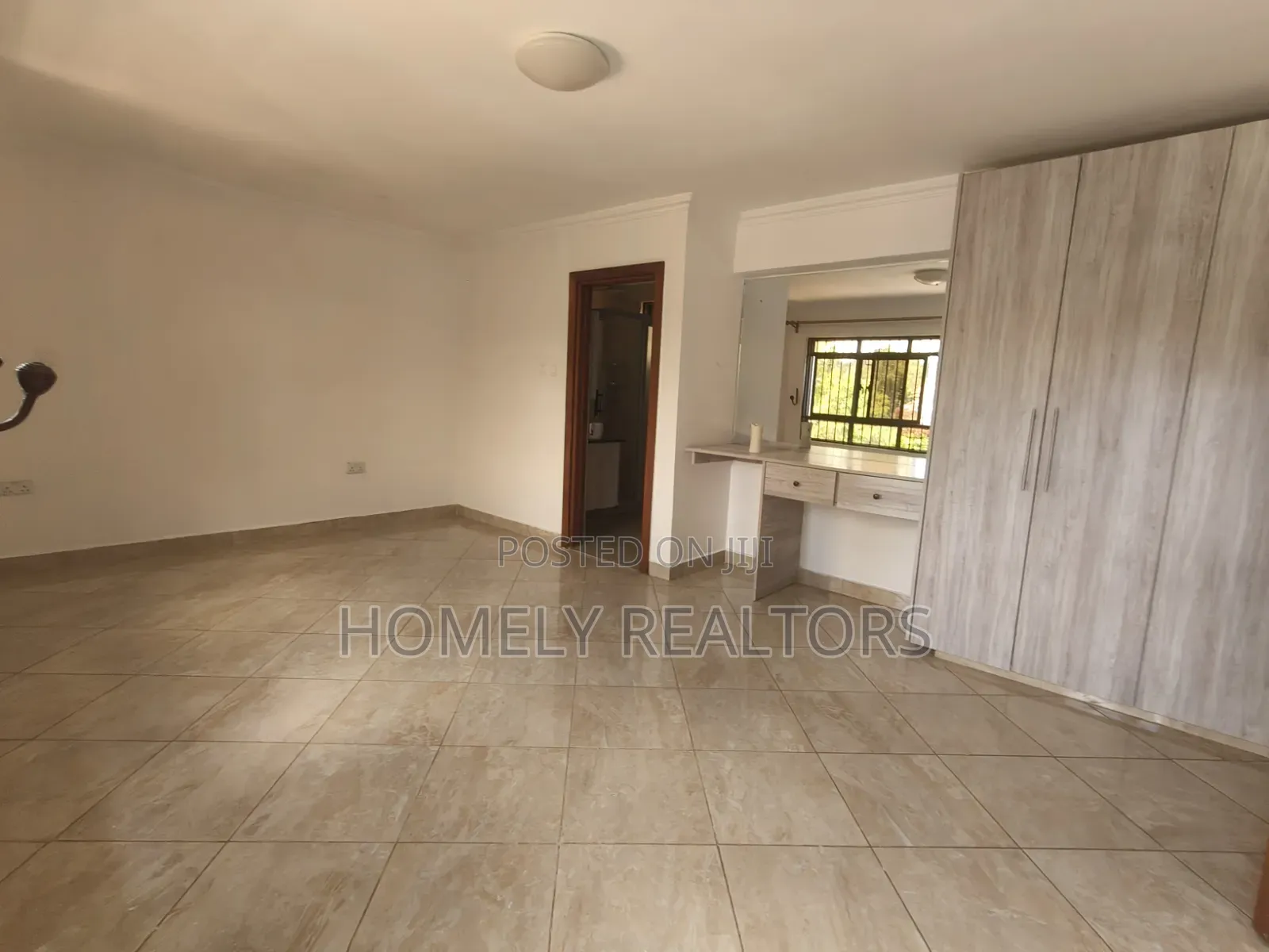 7bdrm Maisonette in Karen, Nairobi for rent